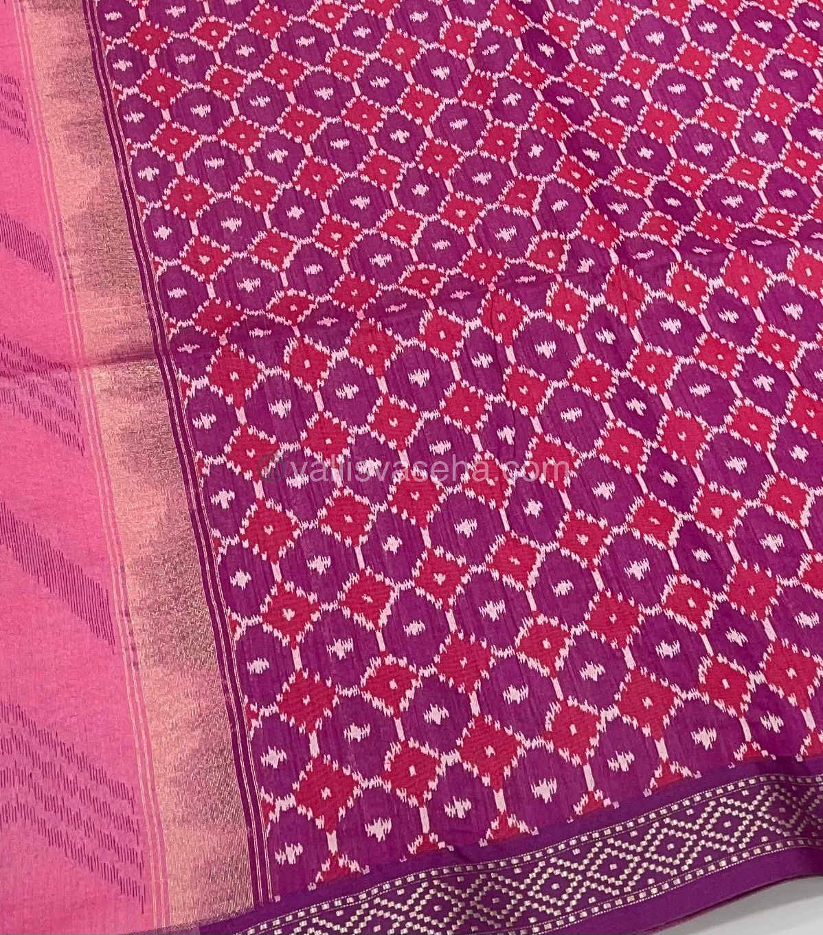 Semi Raw Silk with Zig Zag  Design Weaving - VVRS003