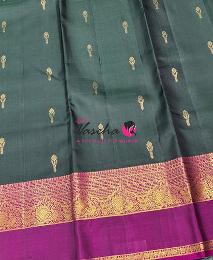 Pure Kanchipuram Silk Saree - Green & Purplish Pink Combo - VVPS046