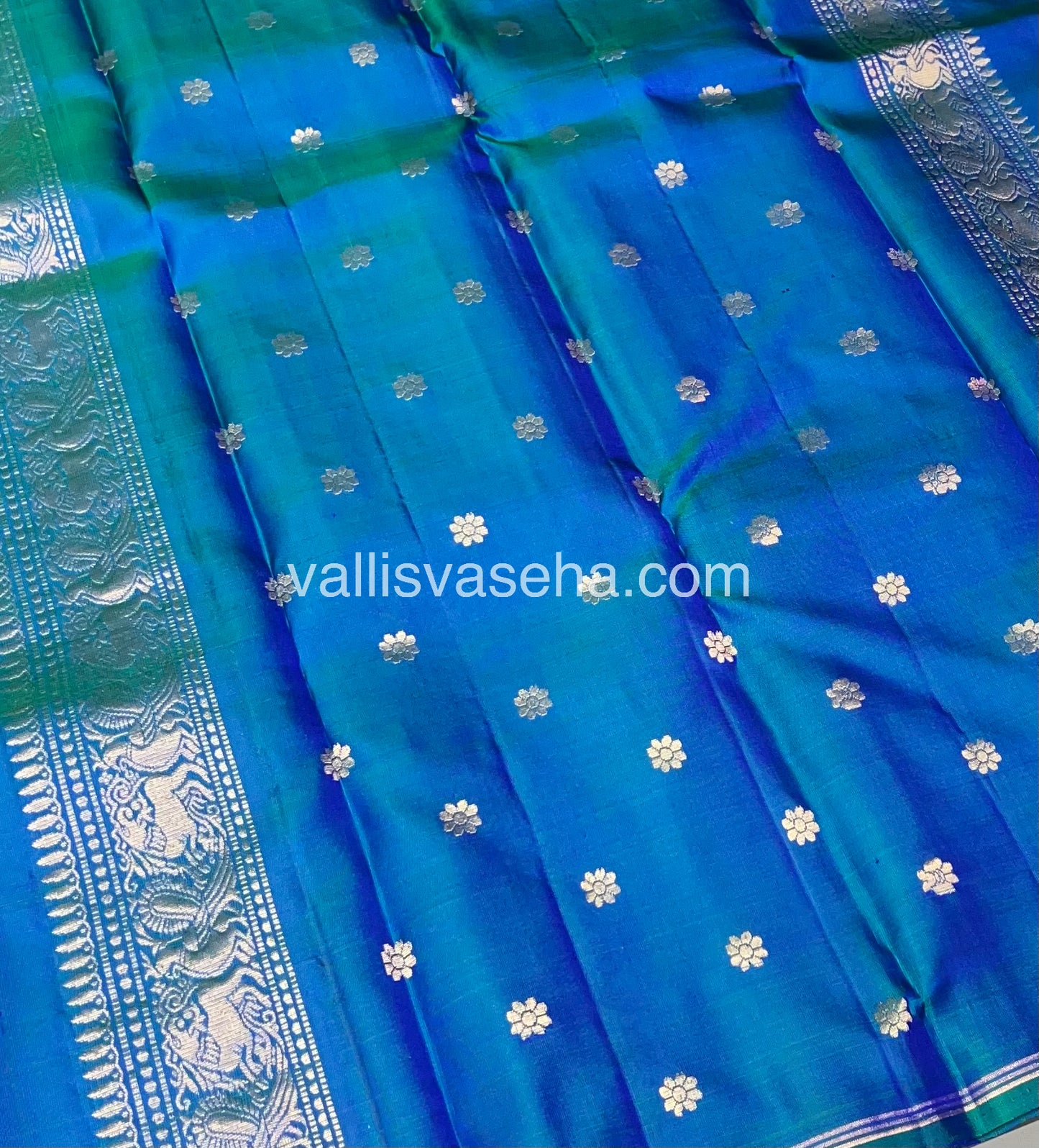 Pure Kanchipuram Silk  - Peacock Blue Shade - VVPS021