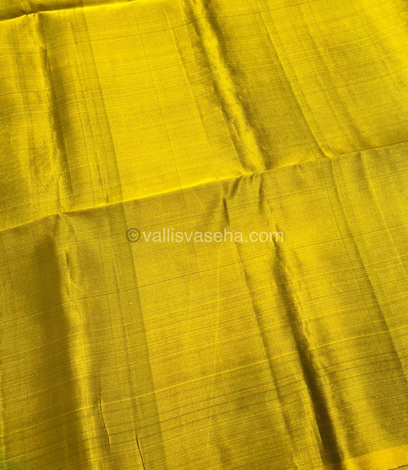 Half Mix - Pure Soft Silk Saree - VVPSS030