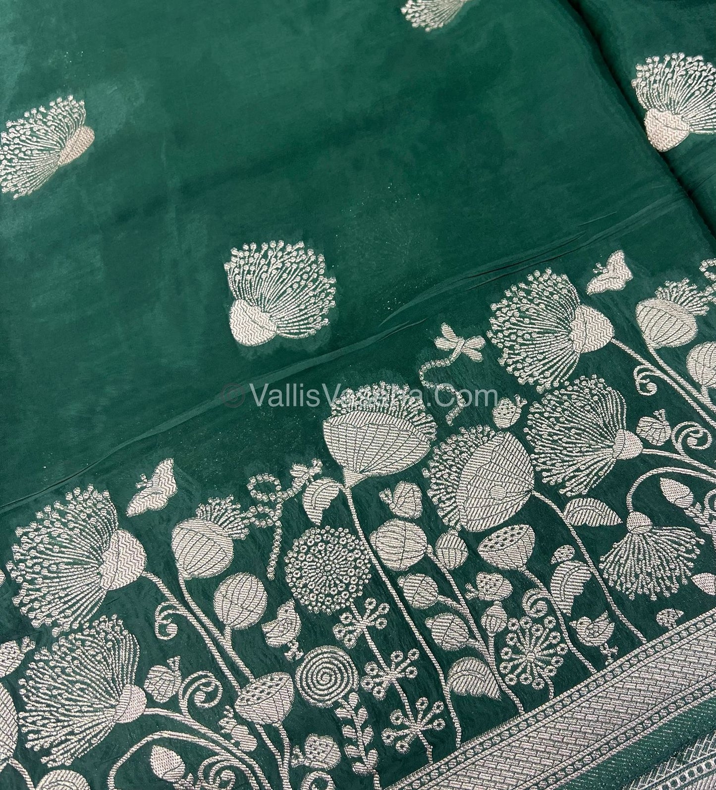 Banarasi Premium Viscose Saree - Dark Green Shade - VVBPV001
