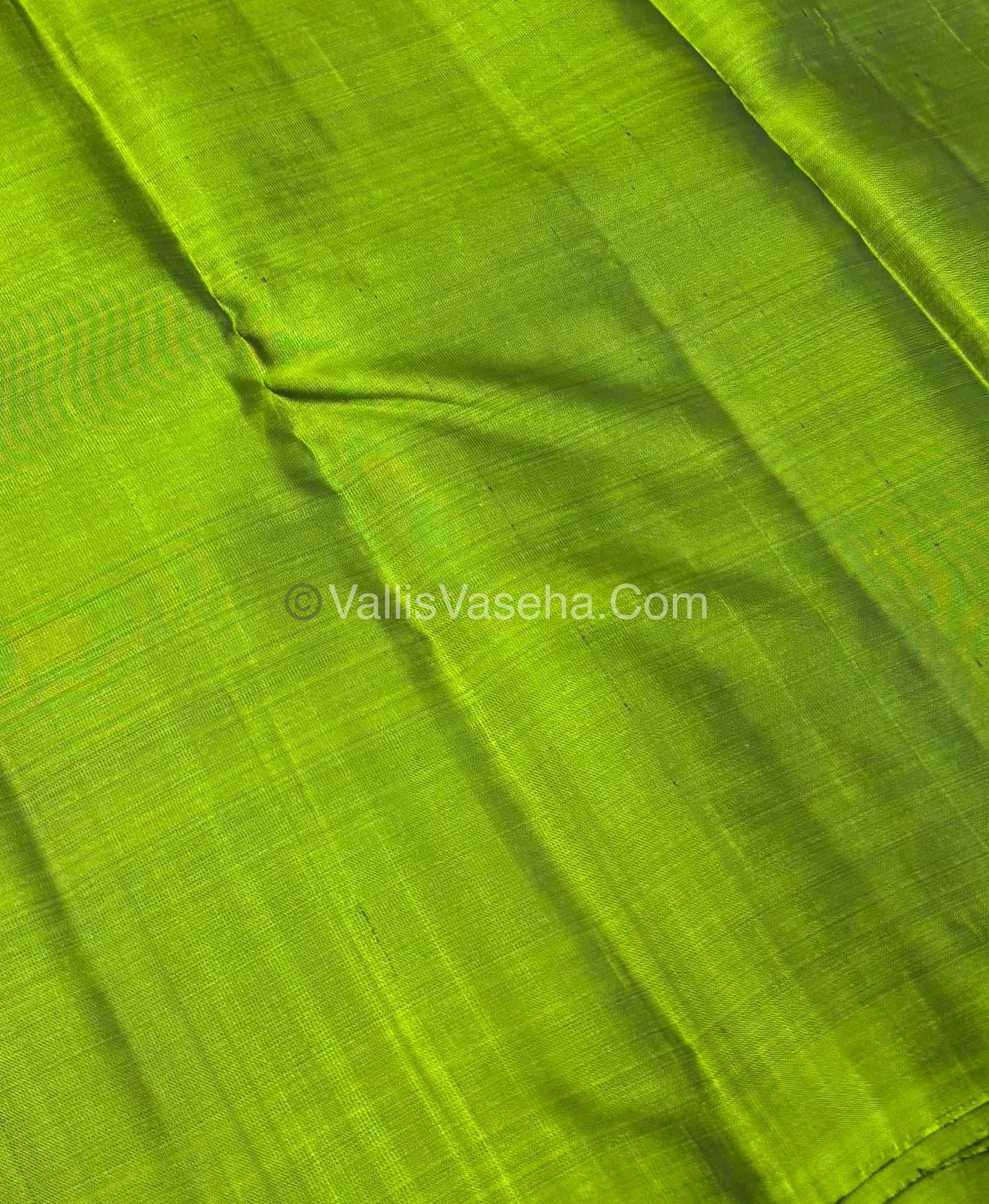 Half Mix - Pure Soft Silk Saree - VVPSS054