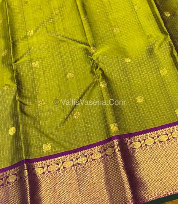 Pure Kanchipuram Silk Saree | Mehendi Green With Purplish Pink Shade | VVPS022