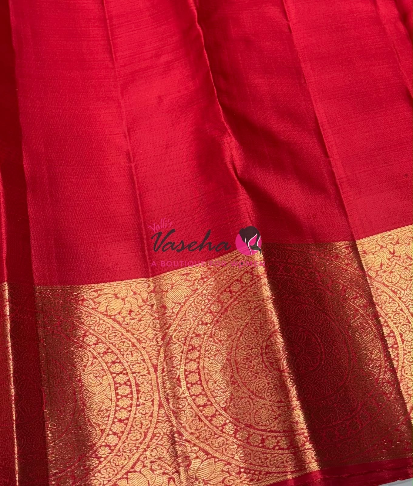 Pure Kanchipuram Silk Saree - Red Shade - VVPS051