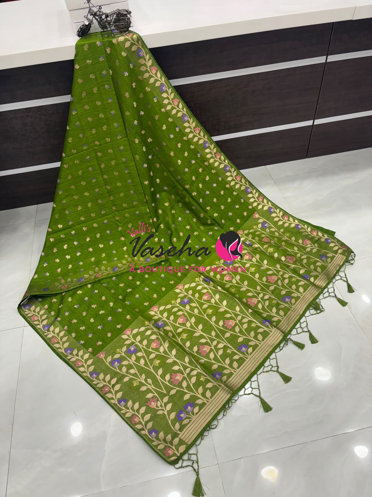 Banarasi - Heritage Meenakari Silk  - Green Shade - VVBHS012