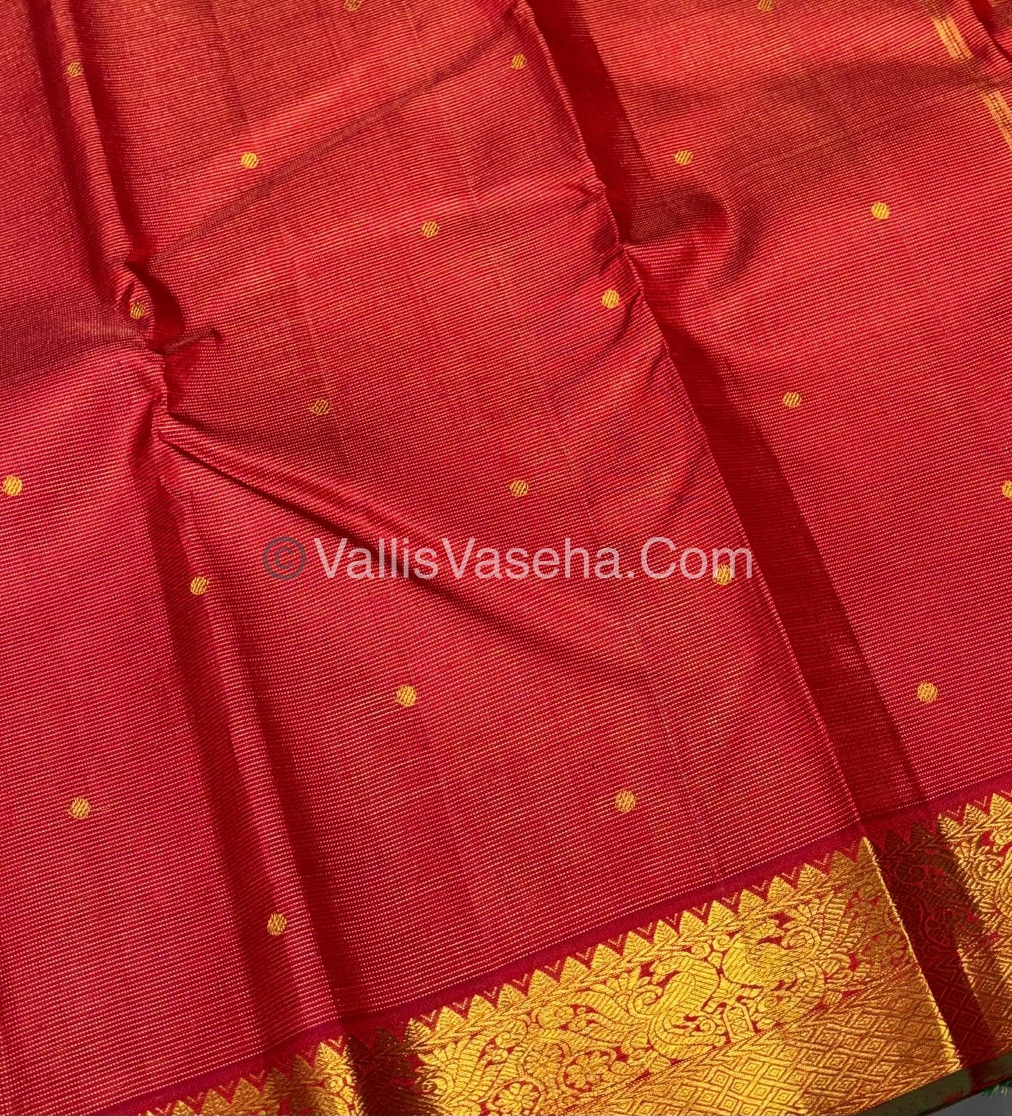 Pure Kanchipuram Silk Saree - Vaira Voosi Design - Red Shade - VVPS030
