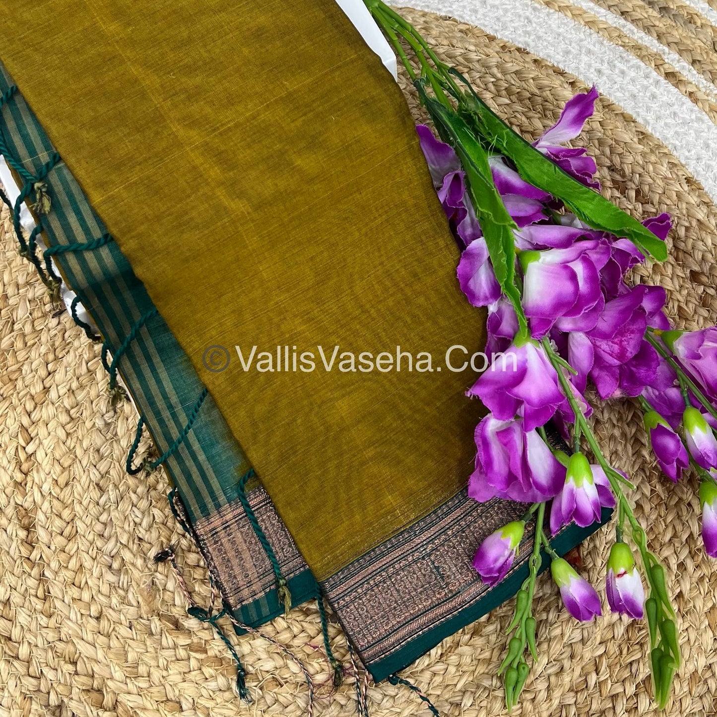 Dhaka Cotton Saree - VVDCS002