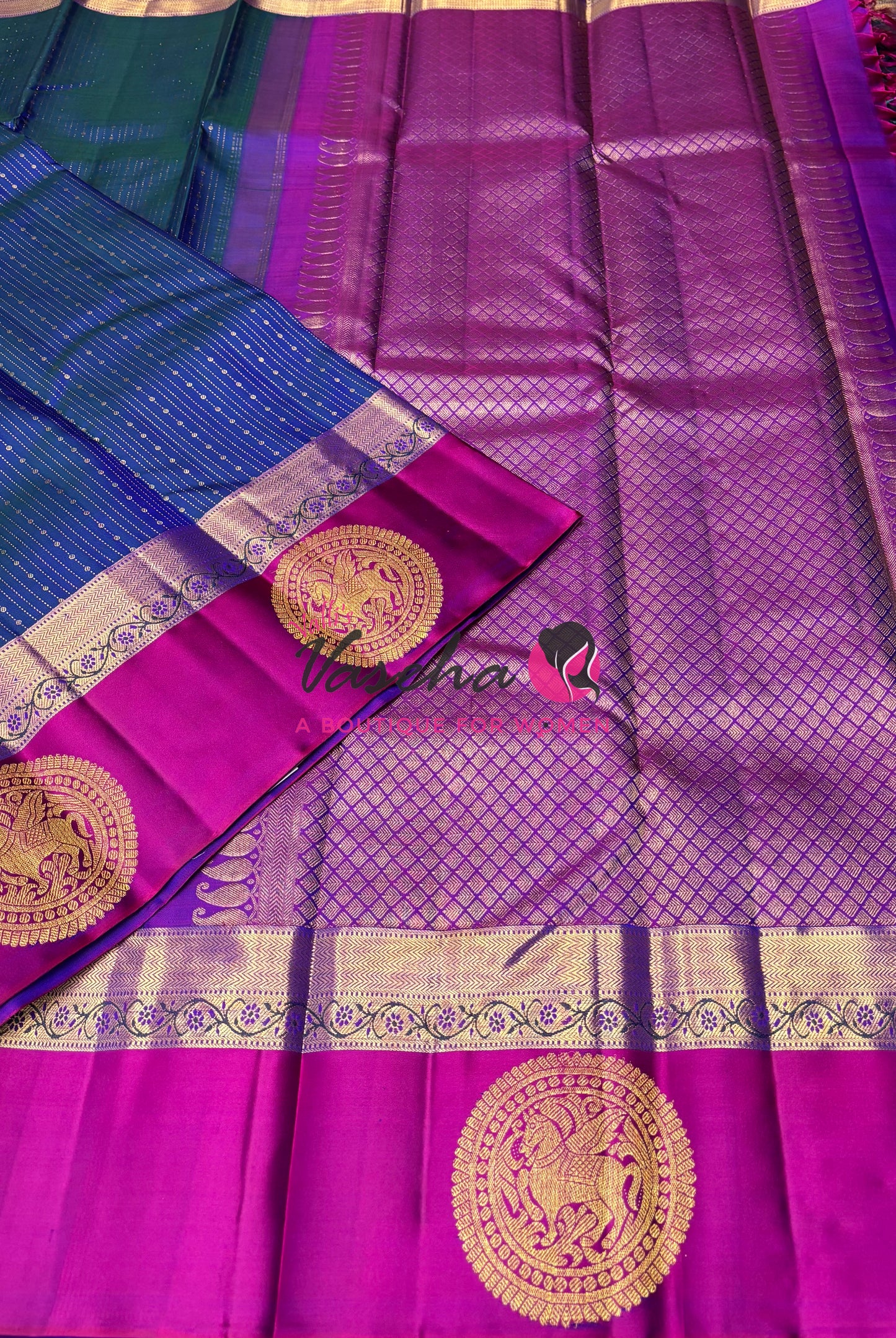 Pure Kanchipuram Silk Saree - Vairavoosi Design  - Peacock Blue & Purplish Pink - VVPS059