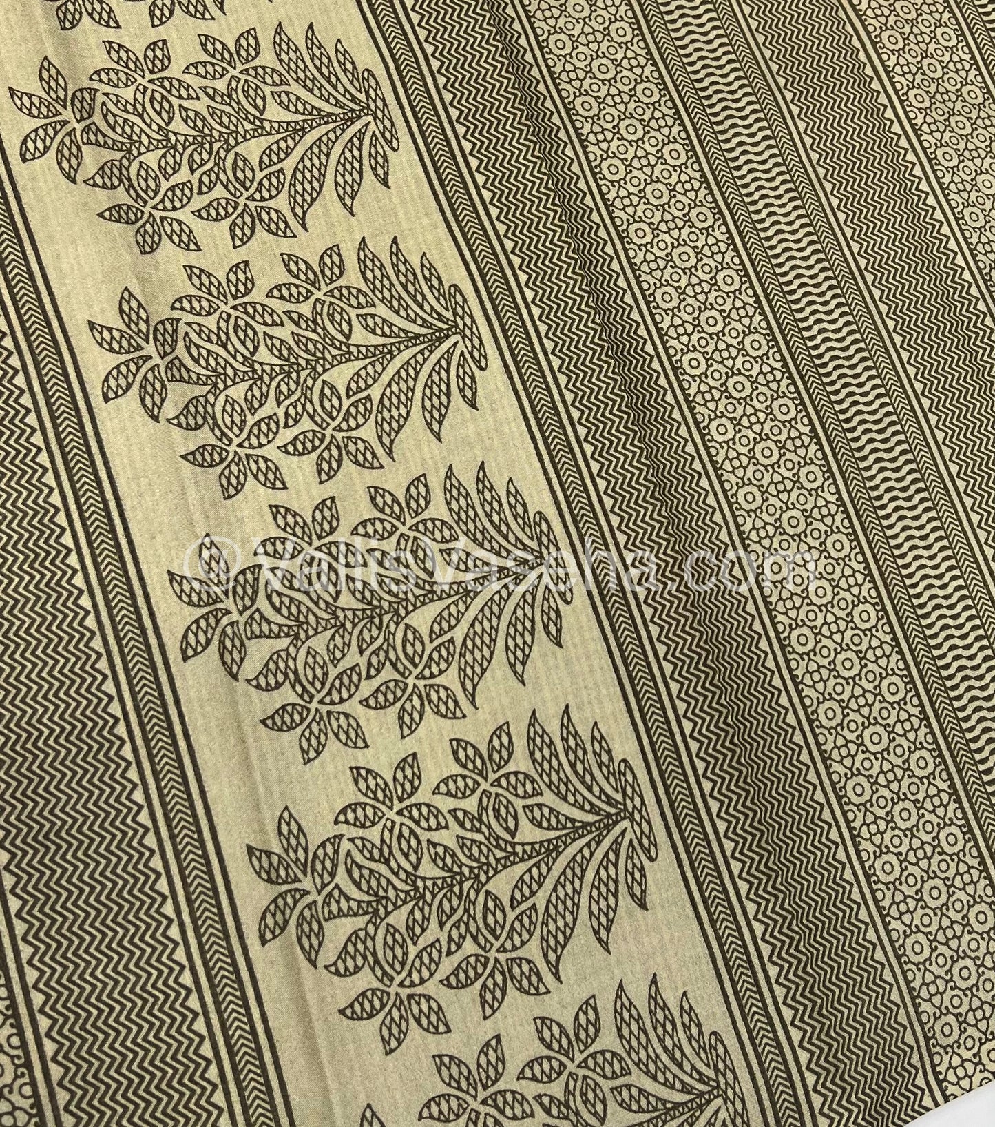 Turkey Crepe Silk Saree - Regular / Casual Wear - VVCSS002