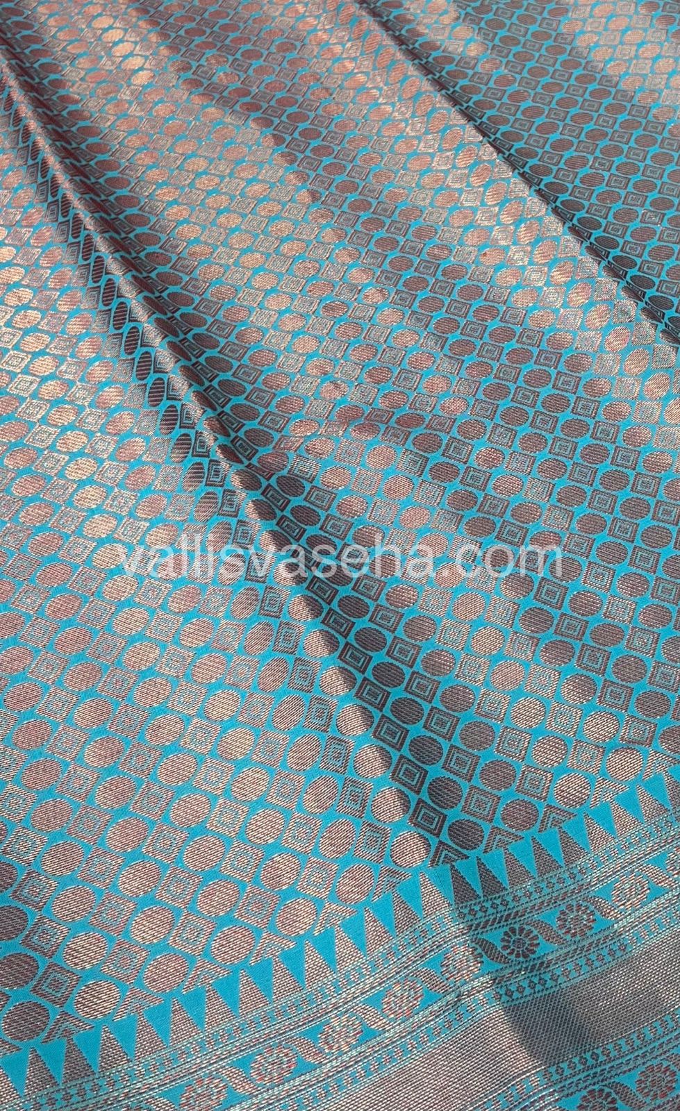 Banarasi - Copper Zari Saree - VVCZ001