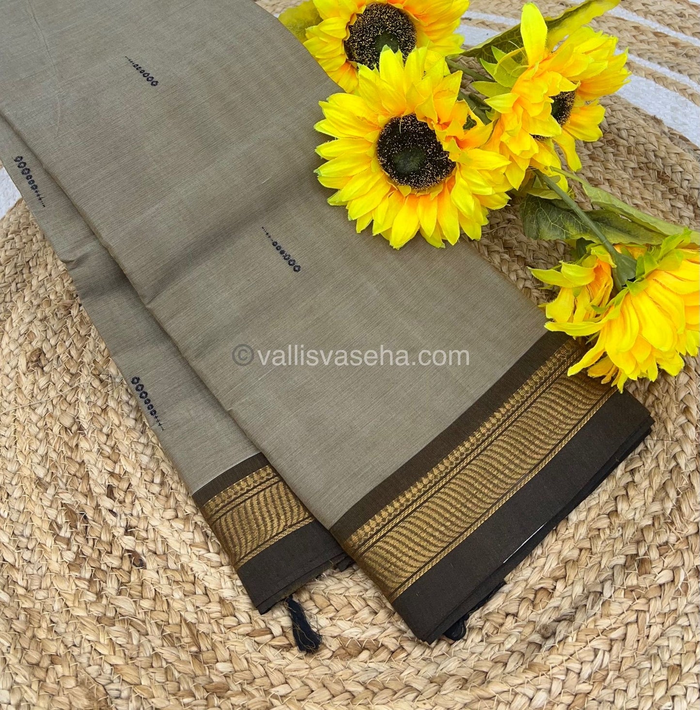 Kanchi Cotton Saree - Butta Design VVKCS008