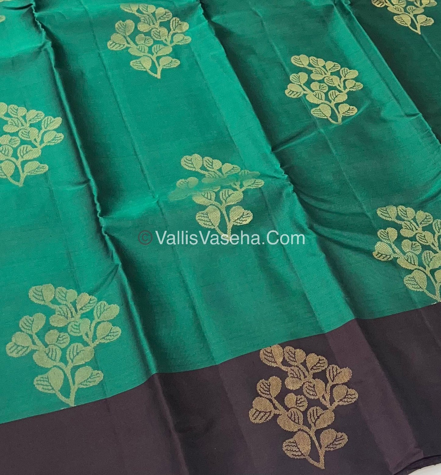 Half Mix - Pure Soft Silk Saree - VVPSS040