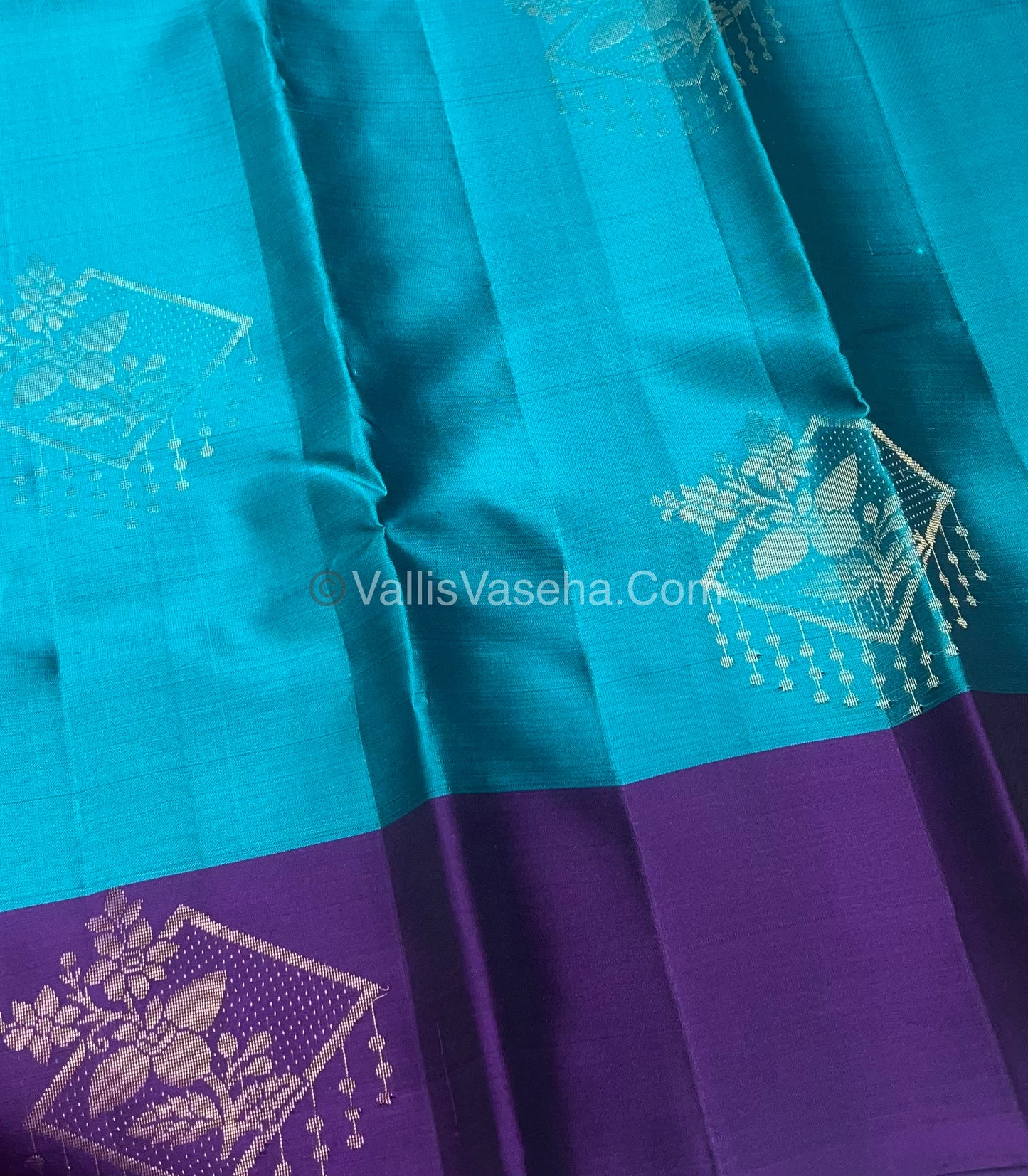 Half Mix - Pure Soft Silk Saree - VVPSS054