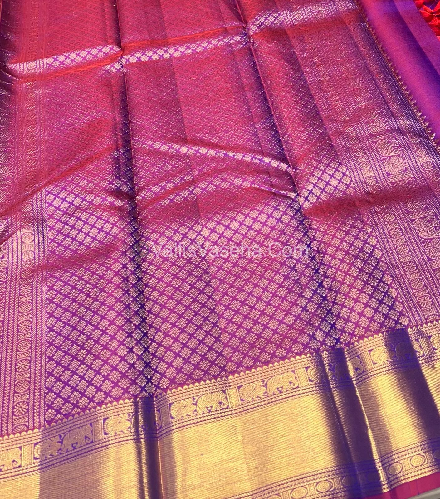 Pure Kanchipuram Silk Saree - Purple ( Vadamalli Shade) - VVPS011