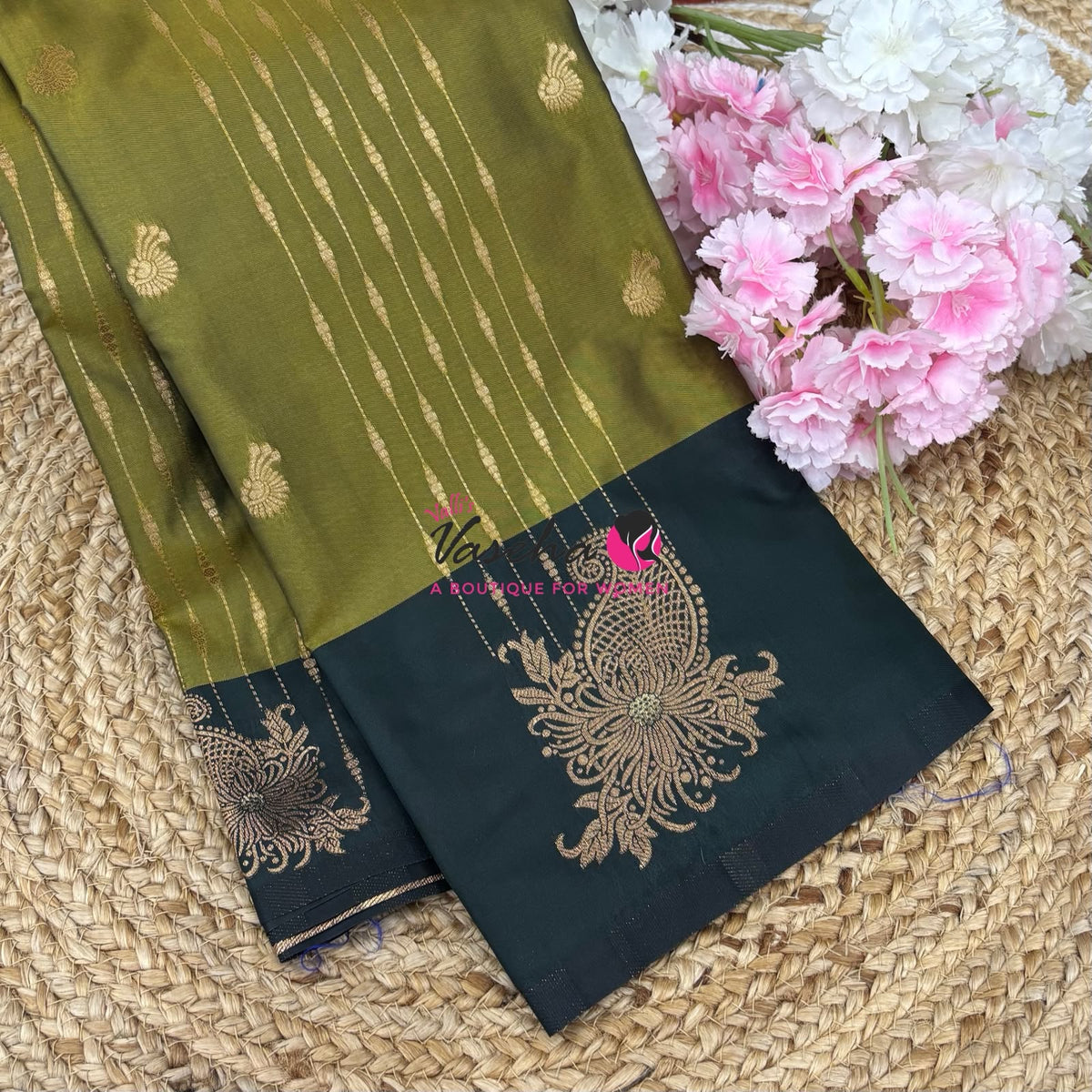 Semi Soft Silk - Green With Green Combo -VVSSS039