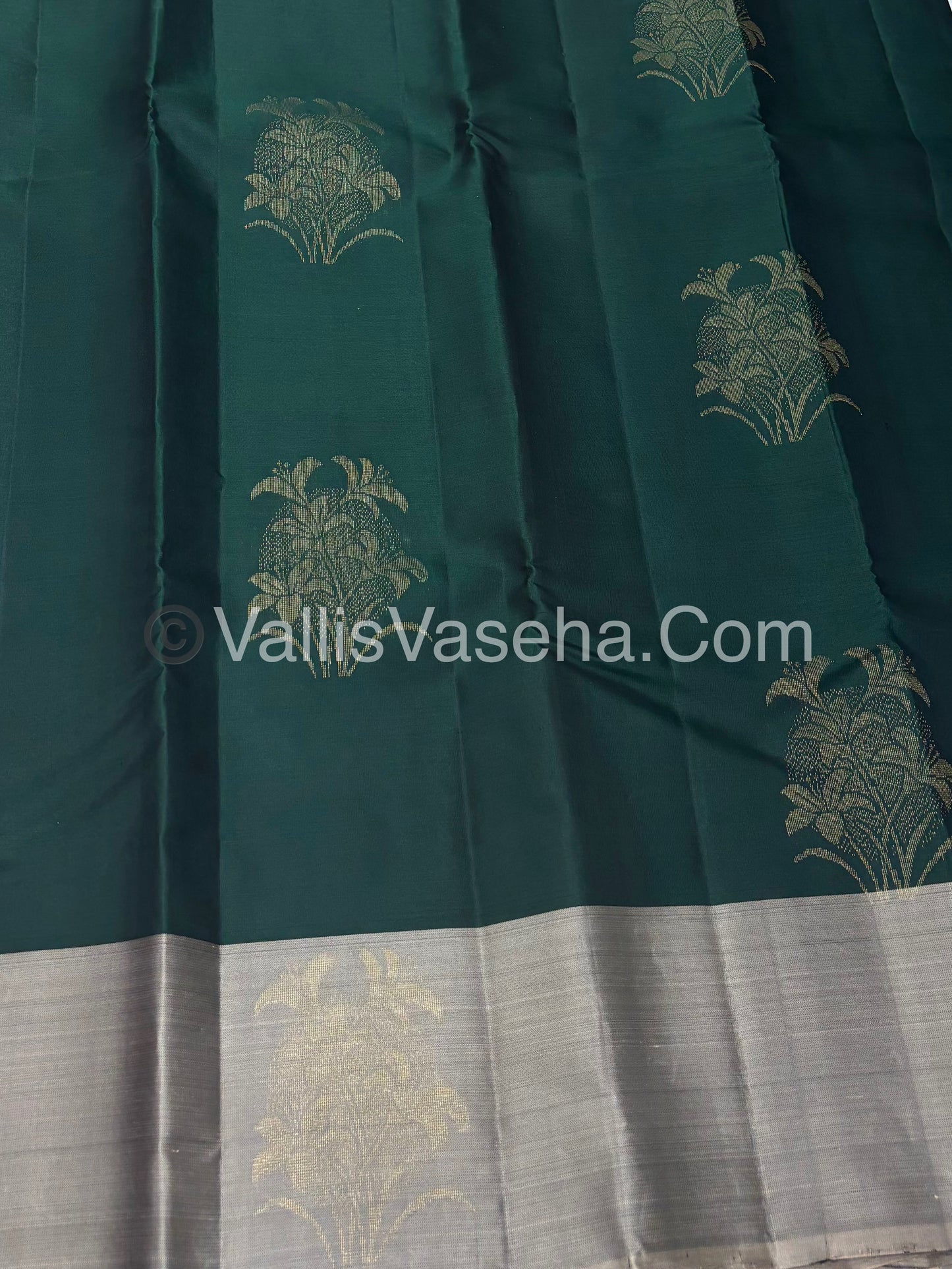 Half Mix - Pure Soft Silk Saree - VVPSS075