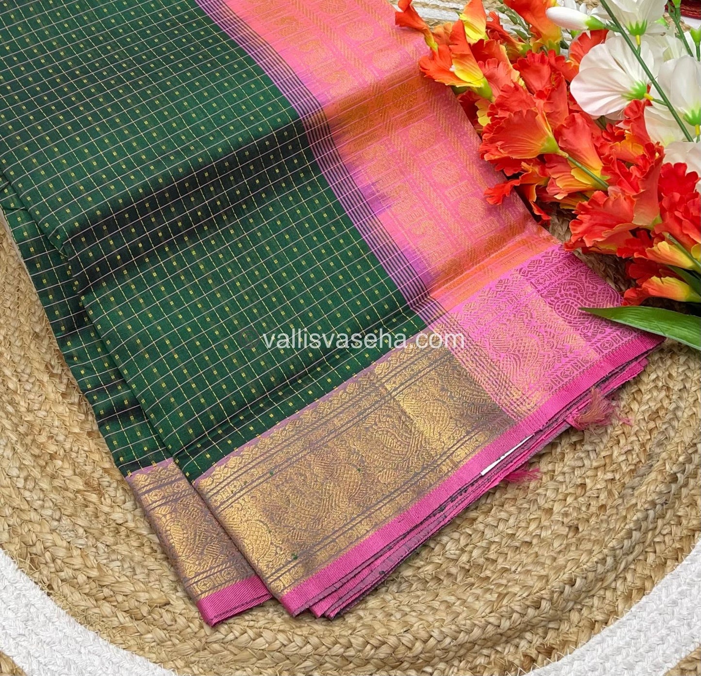 Pure Silk Cotton Saree - Green with Peach - Lakshadeepam Design - VVPLD001