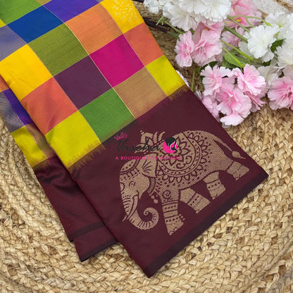 Semi Soft Silk  - Madras Checks Pattern - Maroon Shade  - VVSSS042