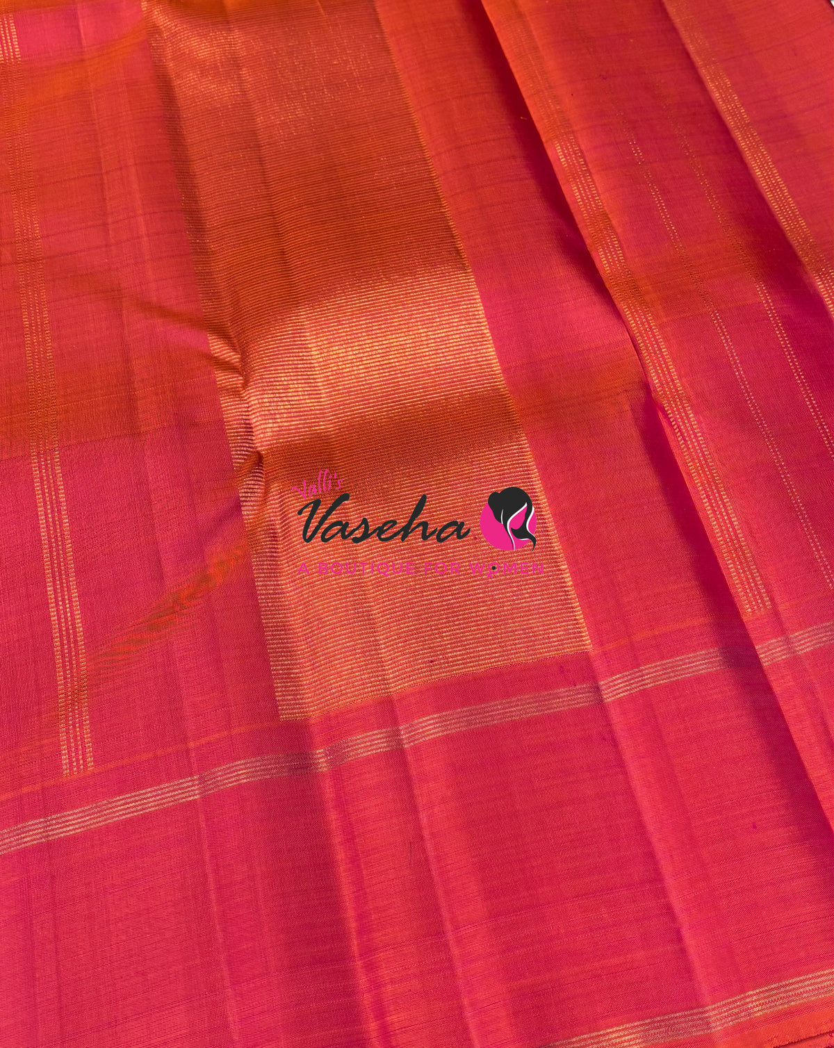 Pure Korvai Kanchipuram Silk Saree - Black With Peachish Pink - VVPS069