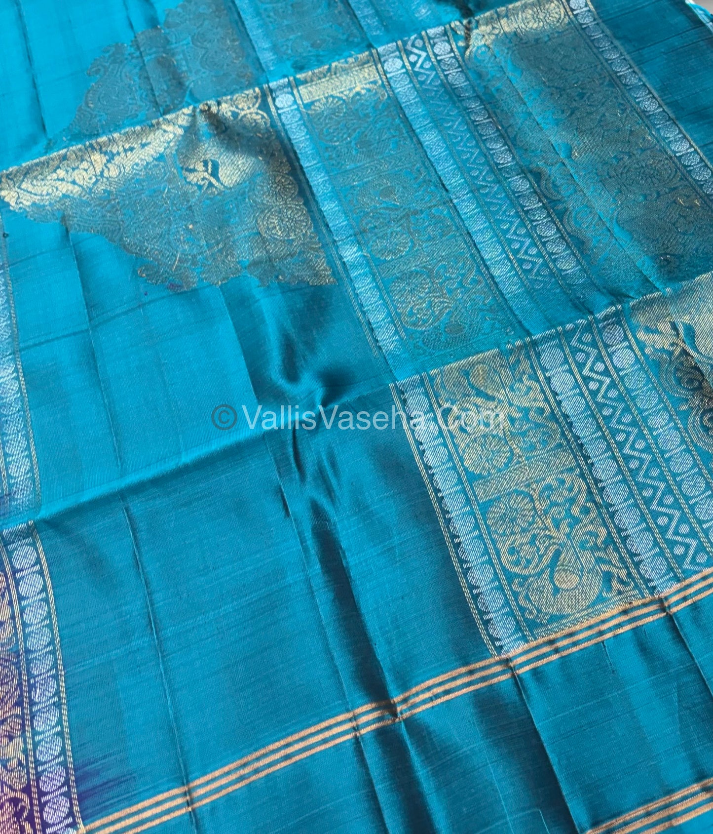 Half Mix - Pure Soft Silk Saree - VVPSS053