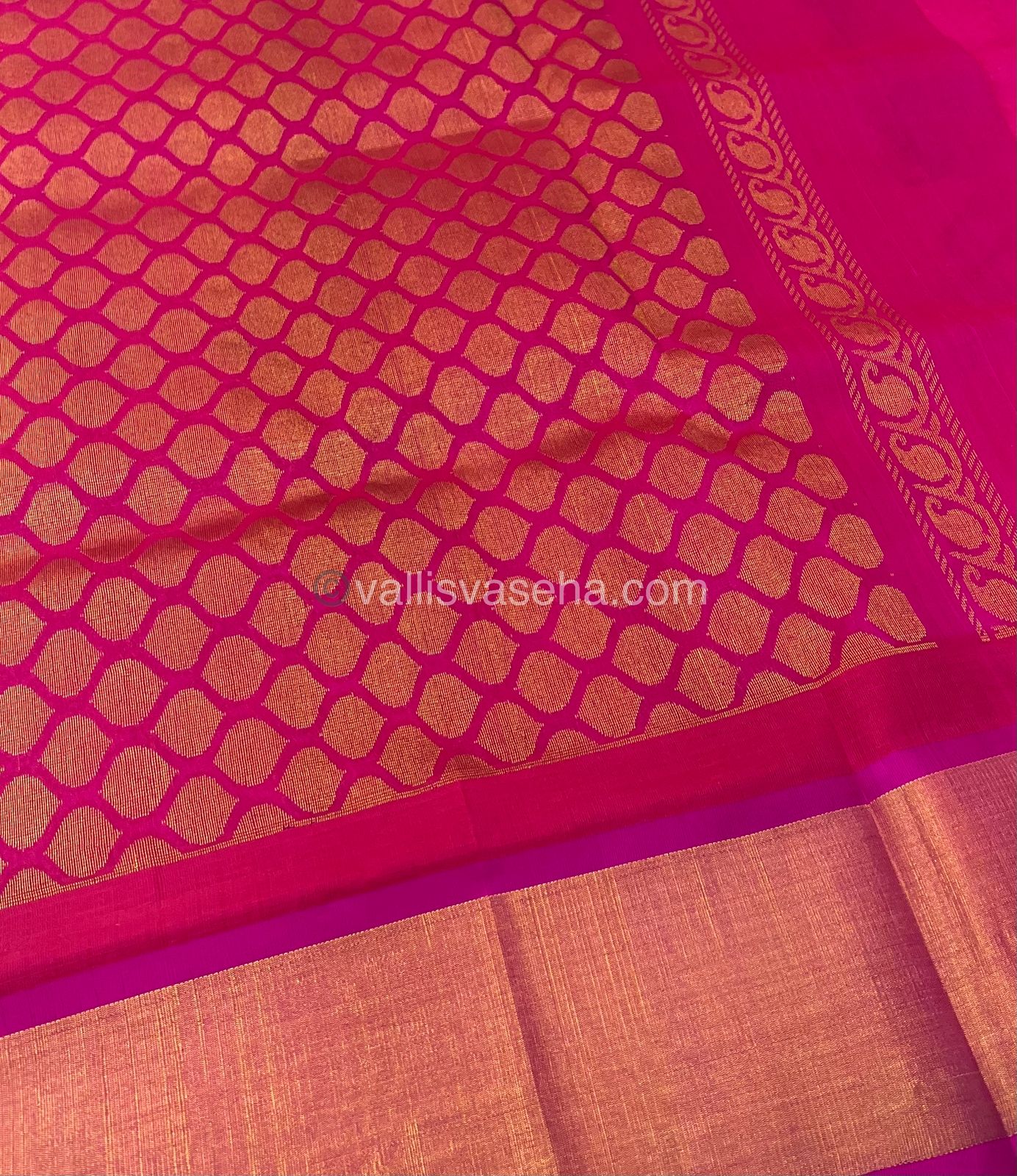 Pure Korvai Silk Cotton Saree - Half white / Cream With Pink - Temple border - VVKSC001