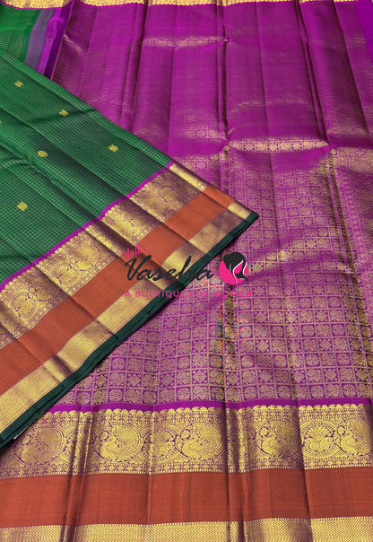 Pure Kanchipuram Silk Saree - Green & Purplish Pink Combo - VVPS037
