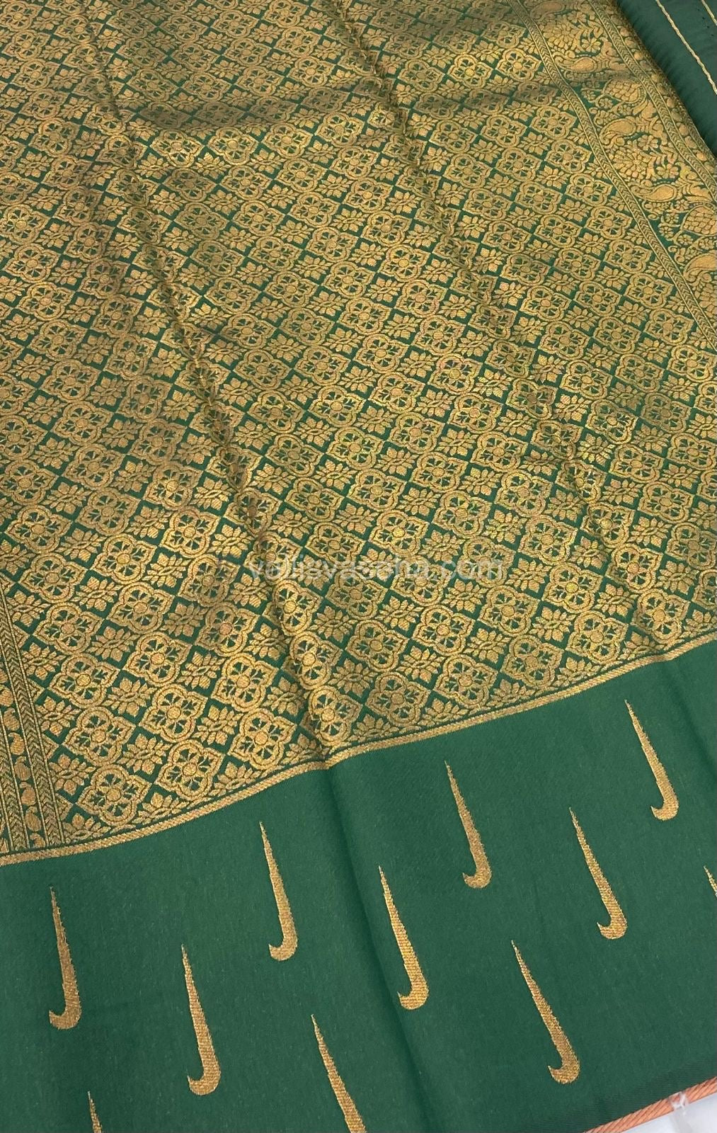 Kanchi Semi Silk - Peach with Green - VVKSS001