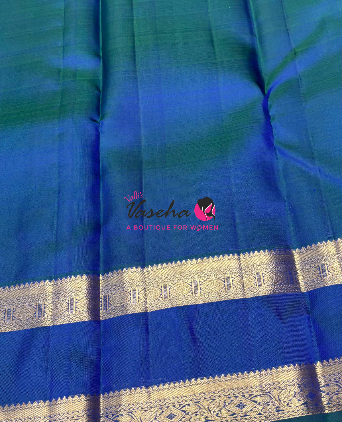 Pure Kanchipuram Silk Saree - Vairavoosi Design  - Peacock Blue Shade - VVPS095