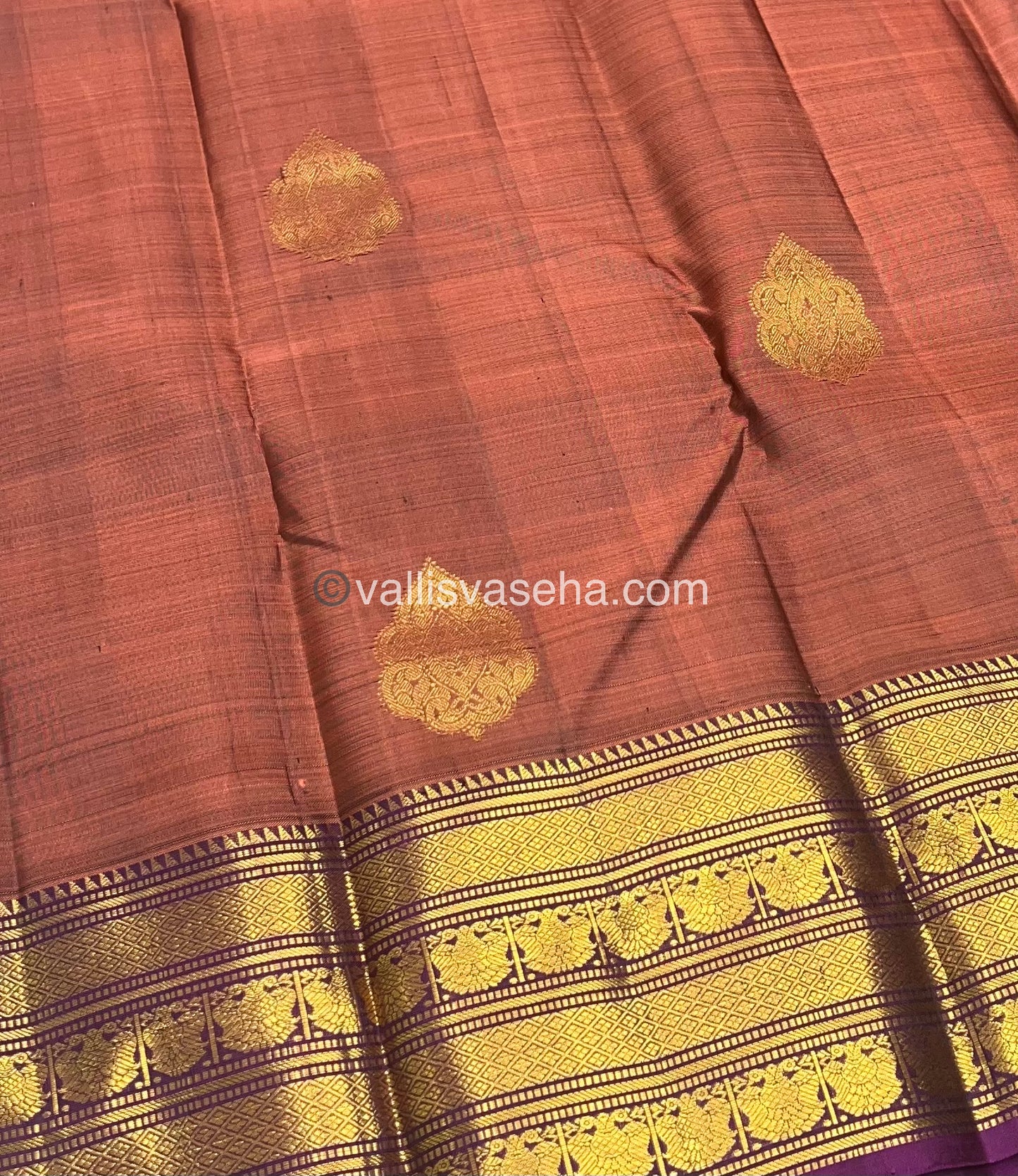 Pure Kanchipuram Silk Saree - Onion Pink & Purple Shade  - VVPS022