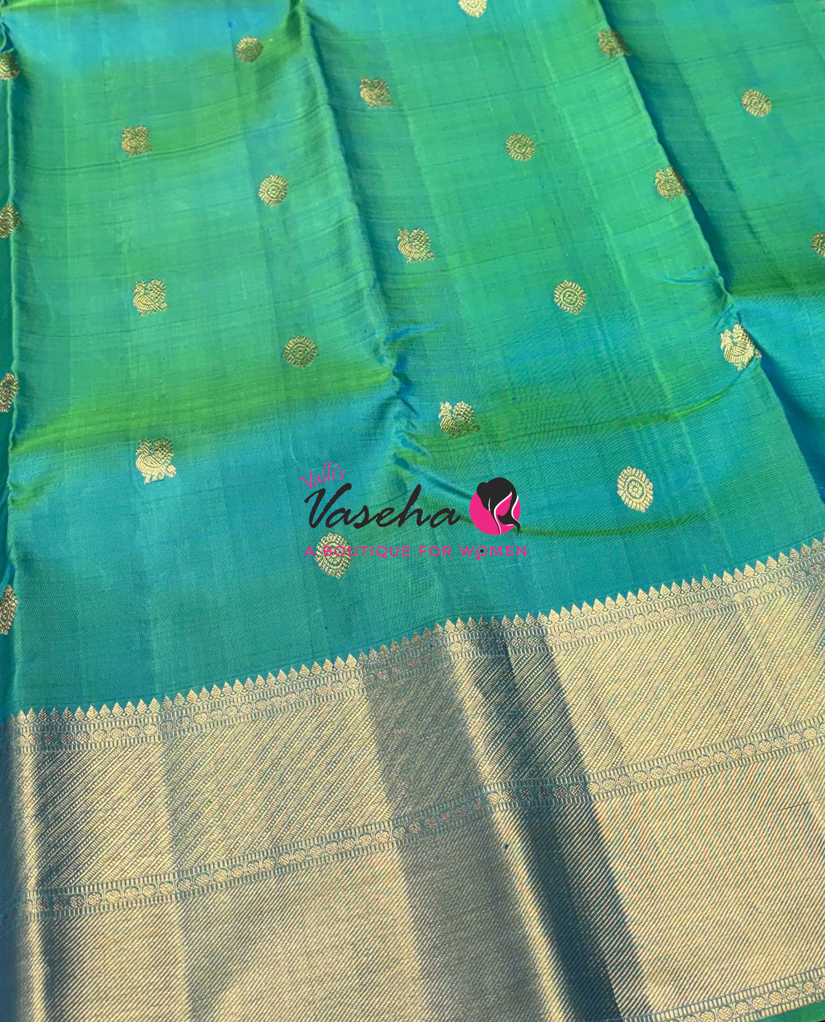 Pure Kanchipuram Silk Saree - Dual Tone Green Shade - VVPS025