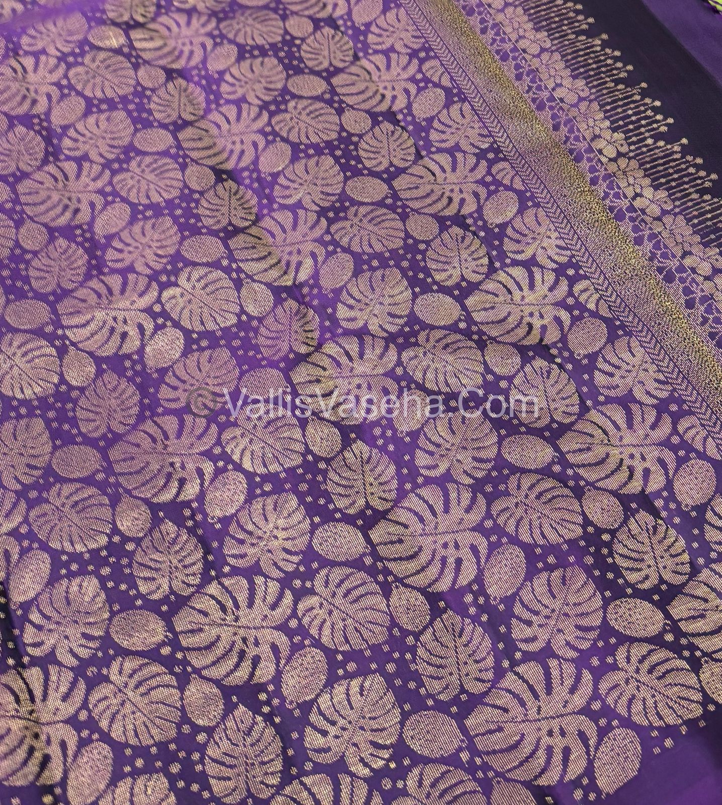Half Mix - Pure Soft Silk Saree - VVPSS049