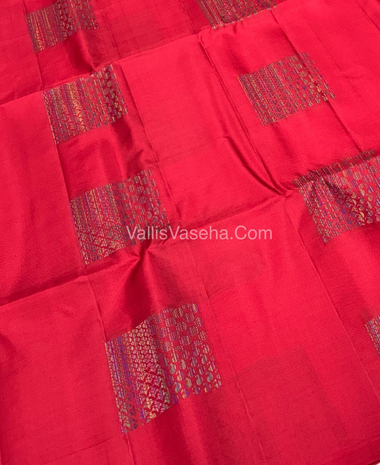Pure Soft Silk Saree - Border Less - Red Shade - Multi Color Zari Weaving - VVPSS055