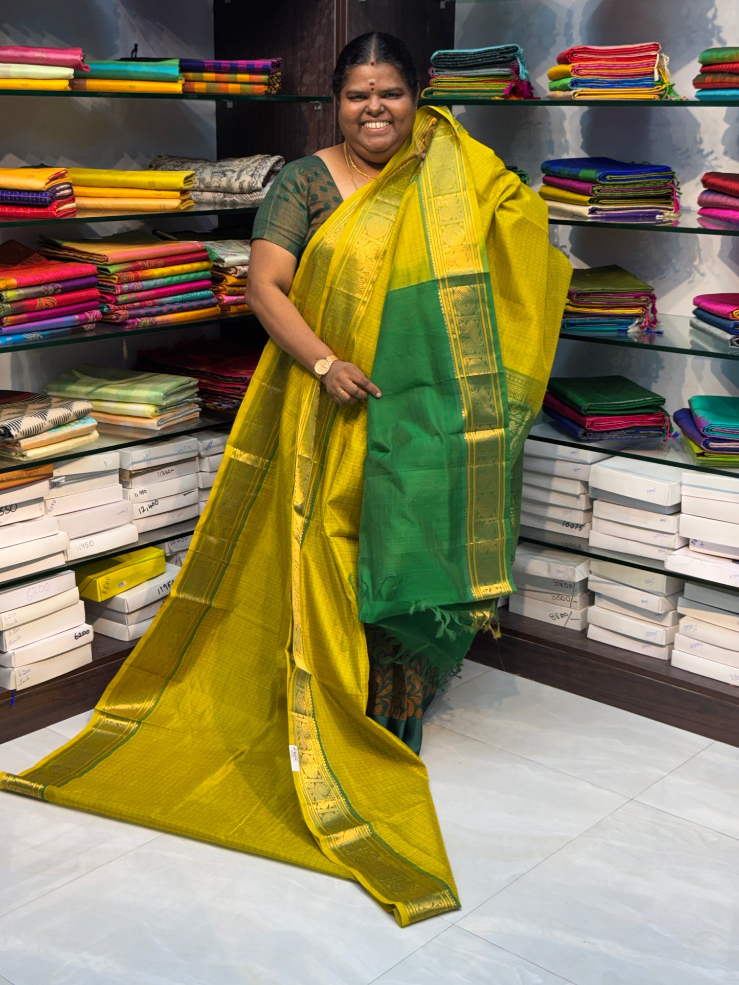 Pure Silk Cotton Saree - Yellow with Green - Lakshadeepam Design - VVPLD001