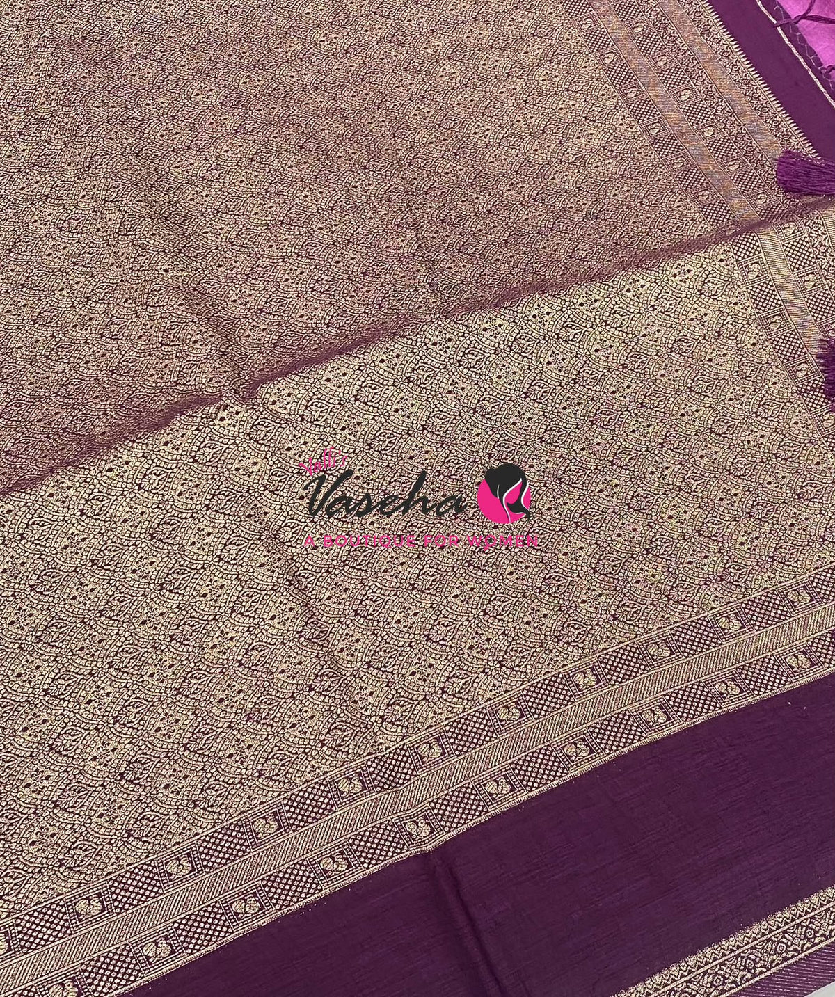 Banarasi - Heritage - Contrast  - Retta Petta border - VVBHS017