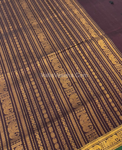Pure Silk Cotton Saree - Retta Mayil Design -  Brown With Green Shade - VVRMS001