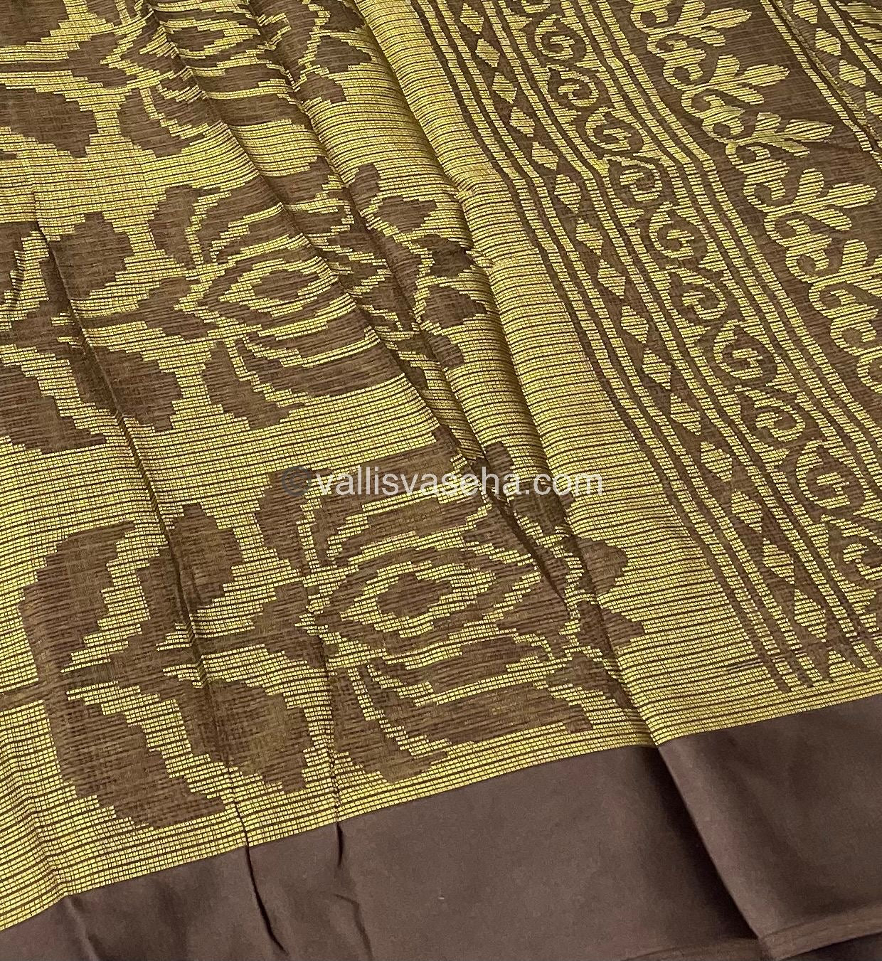 Mixed Cotton Brasso Saree - VVBS001