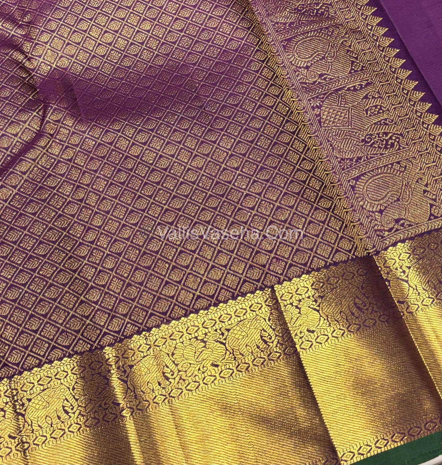 Pure Kanchipuram Silk Saree - Grey & Purple Shade  - VVPS022