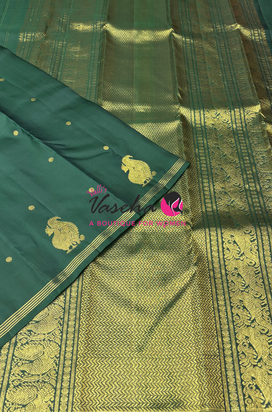Pure Kanchipuram Silk Saree - Mayil Butta Border - Green Shade - VVPS006