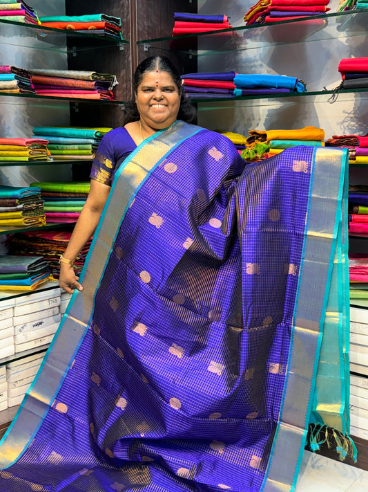 Pure Silk Cotton Saree -Mayil & Chakkaram Design - Blue with Turquoise Blue Combo - VVMC002