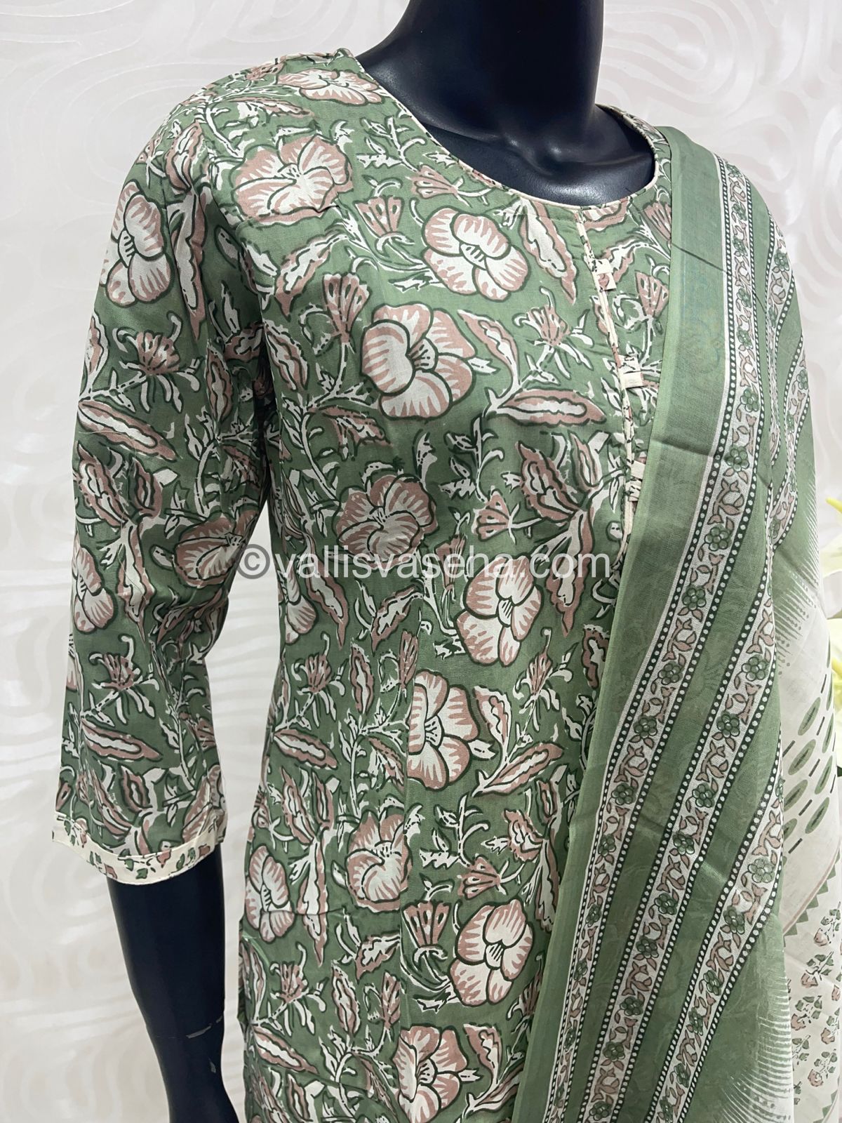 Ready Made - Salwar, Kameez & Duppatta(3pc) -Printed |VV109031| VV109032|