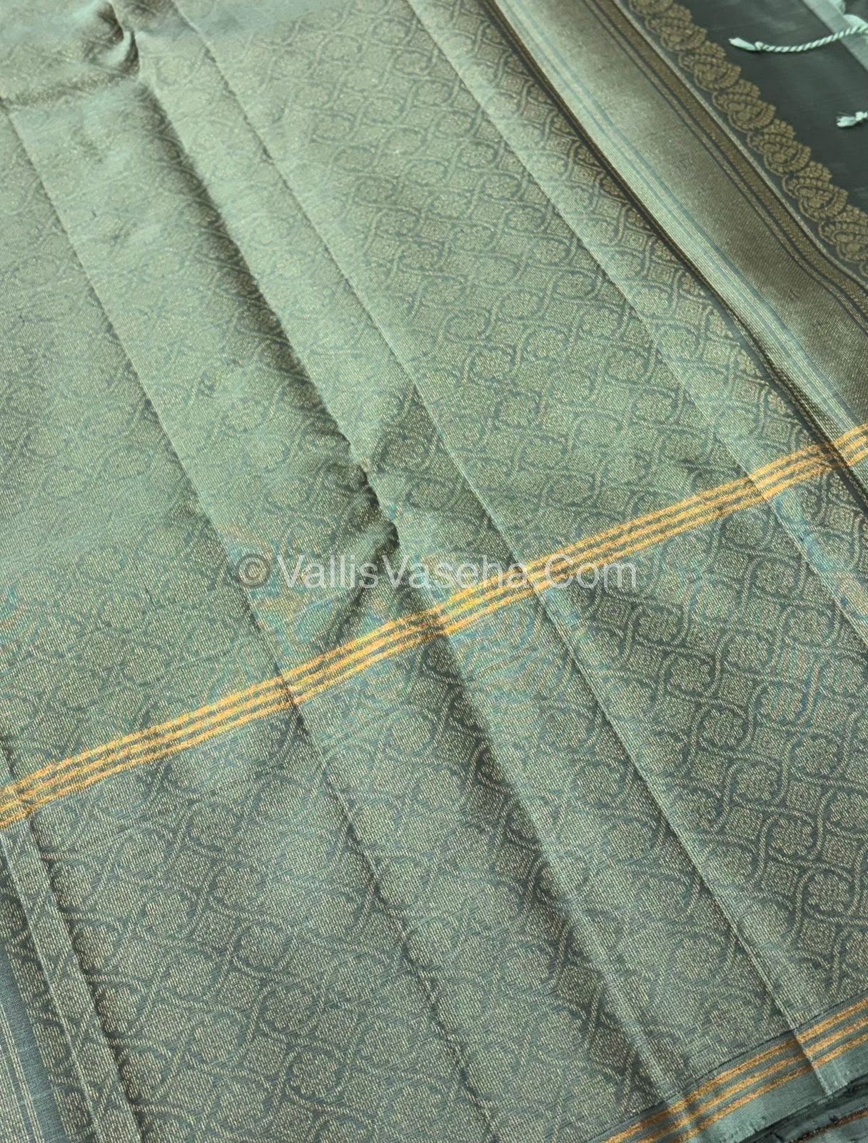 Half Mix - Pure Soft Silk Saree - Long Retta Petta Border with Butta - VVPSS076