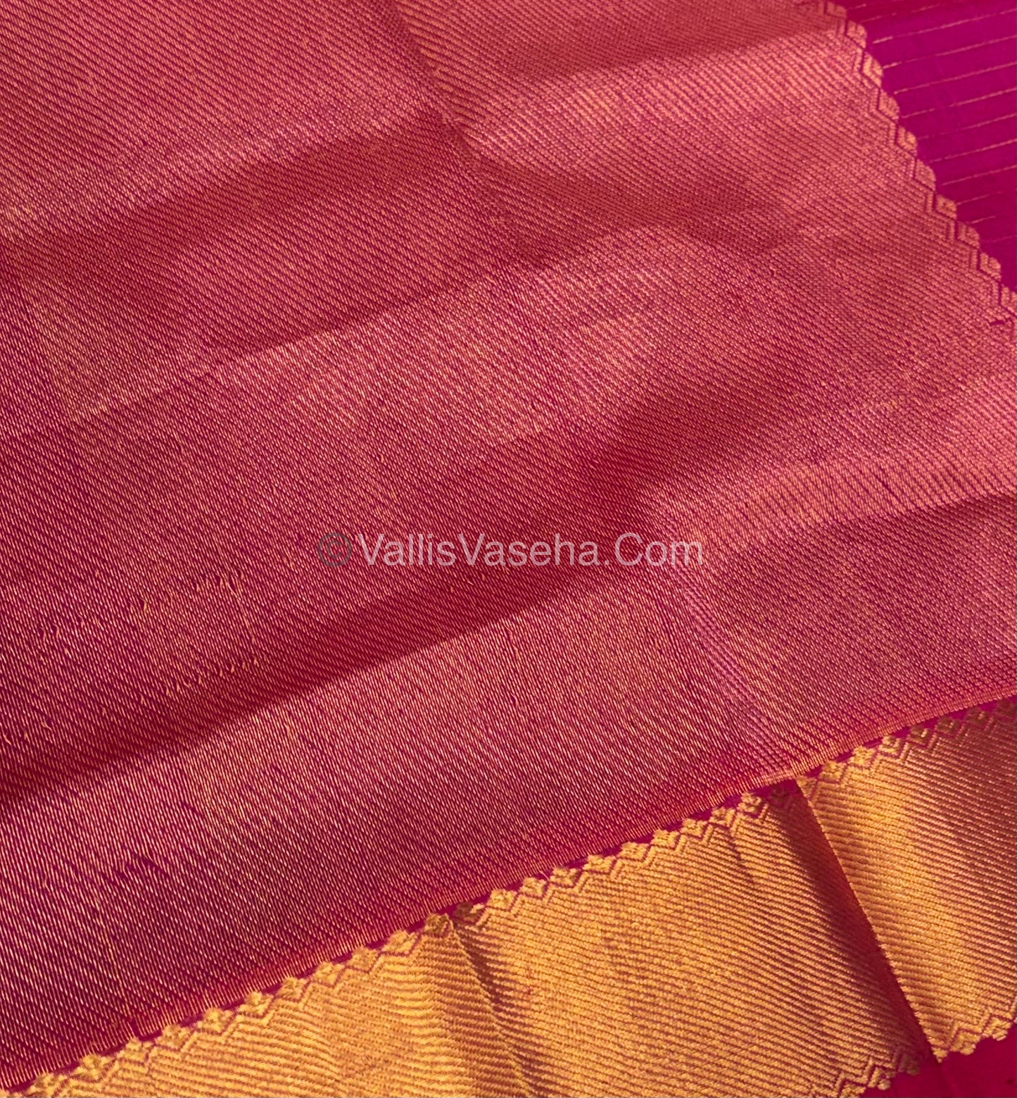 Pure Silk Cotton Saree - Mayil & Chakkaram Design - Dark Purple With Pink Shade - VVMC002