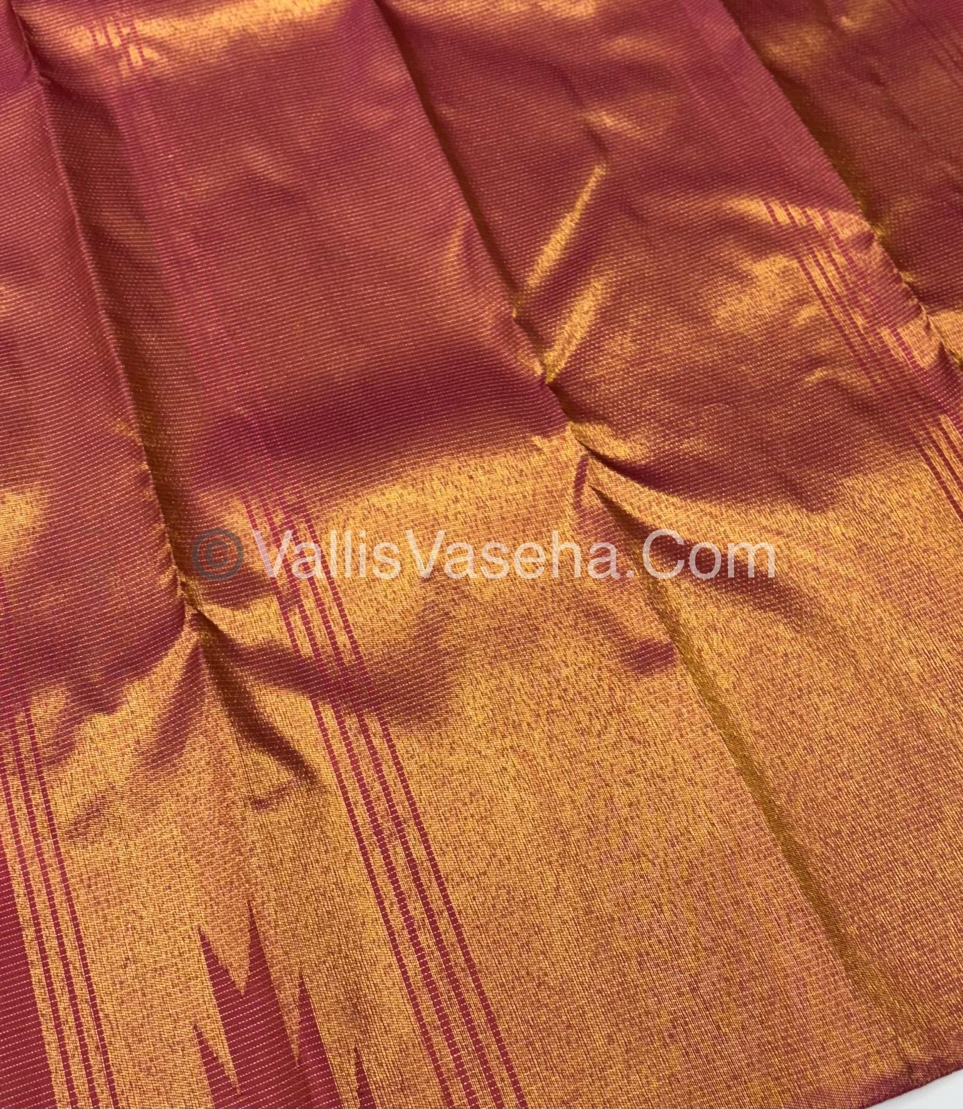 Pure Vintage Kanchipuram Silk Saree  - Raising Design - Peachish Pink Shade VVPS019