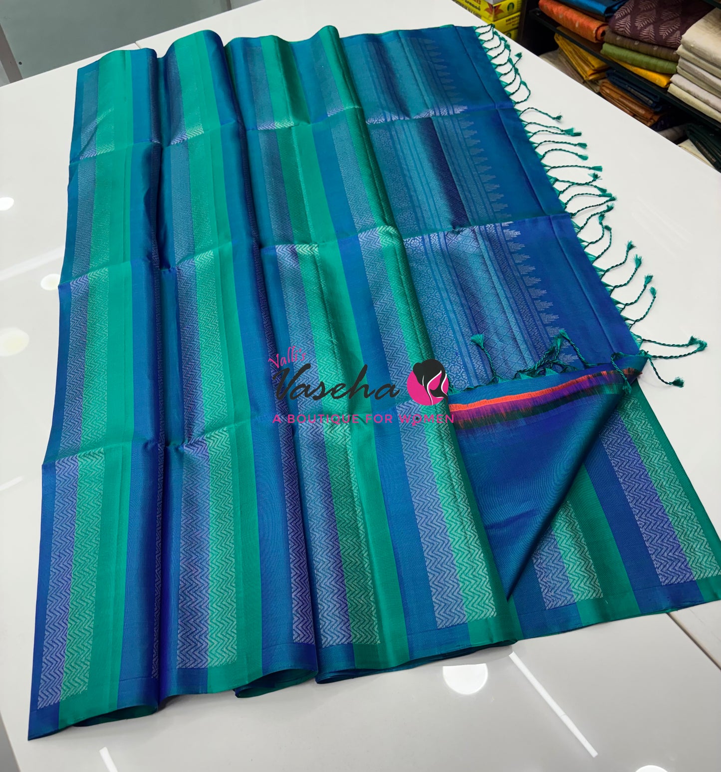 Pure Soft Silk Saree - Border Less  - Sea Green With Peacock Blue Combo - VVPSS068