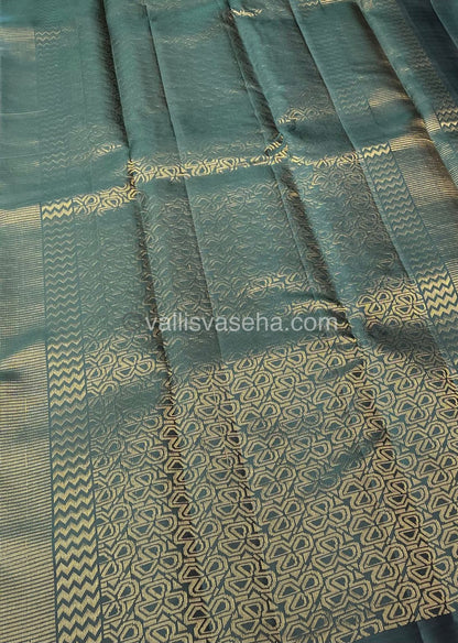 Half Mix - Pure Soft Silk Saree - VVPSS030