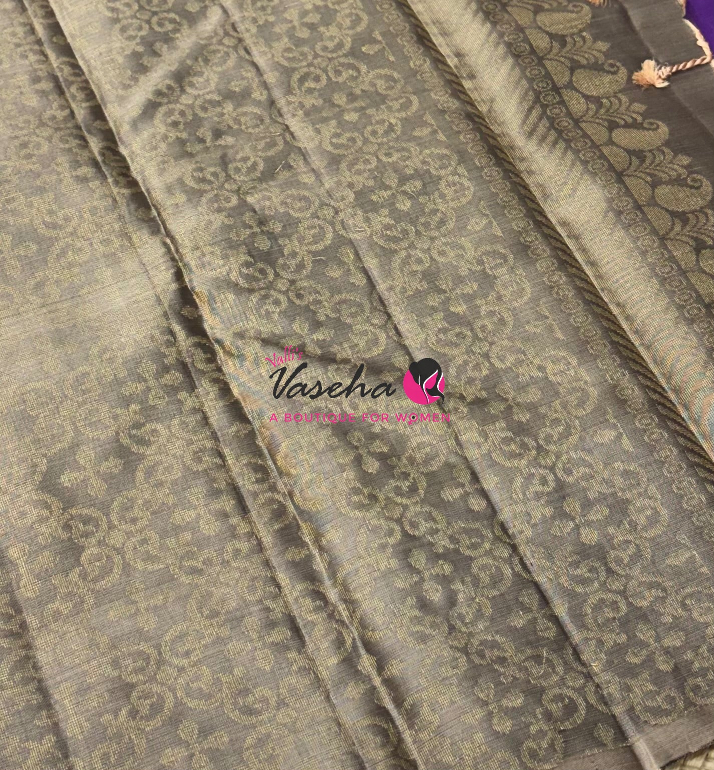 Half Mix - Pure Soft Silk Saree - VVPSS083