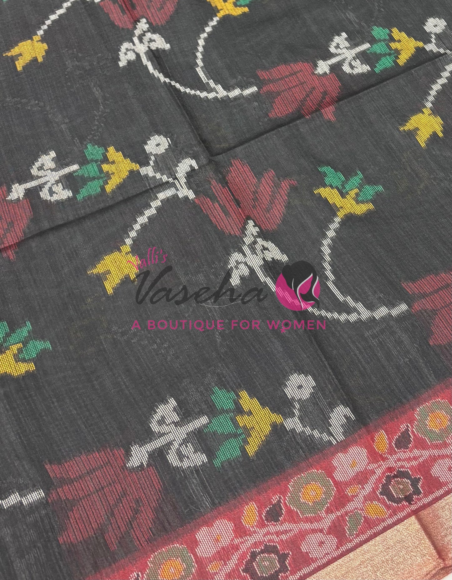 Semi Raw Silk - Black With Maroon Shade - VVRS009