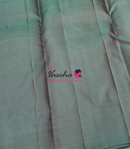 Pure Kanchipuram Silk Saree - Green Shade - VVPS054