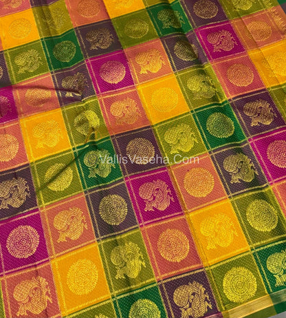 Pure Kanchipuram Silk Saree - Pink with Multi colour Shade - VVPS025