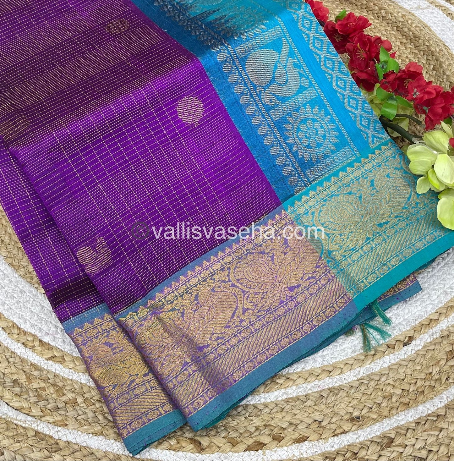 Pure Silk Cotton Saree - Vairavoosi checks - Mayil & Chakkaram - VVMCV002